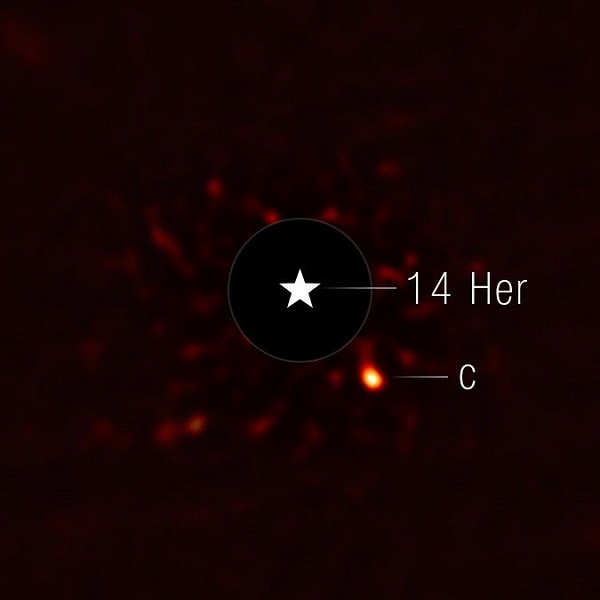 Телескоп &laquo;Джеймс&nbsp;Уэбб&raquo; впервые снял холодную экзопланету в системе с переплетёнными траекториями